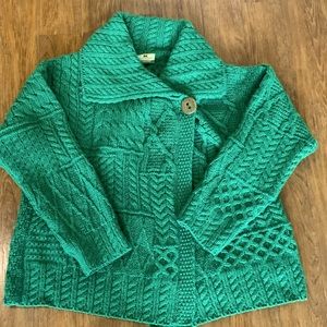 Green Irish Knit Sweater Size XL Handmade in Dublin Merino Wool